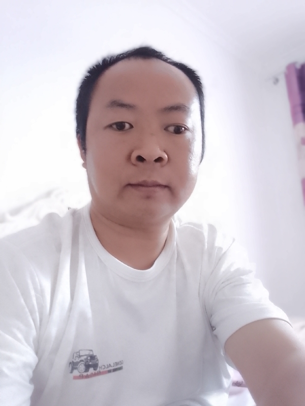 张家小伙子的第四张照片--远安中老年相亲网